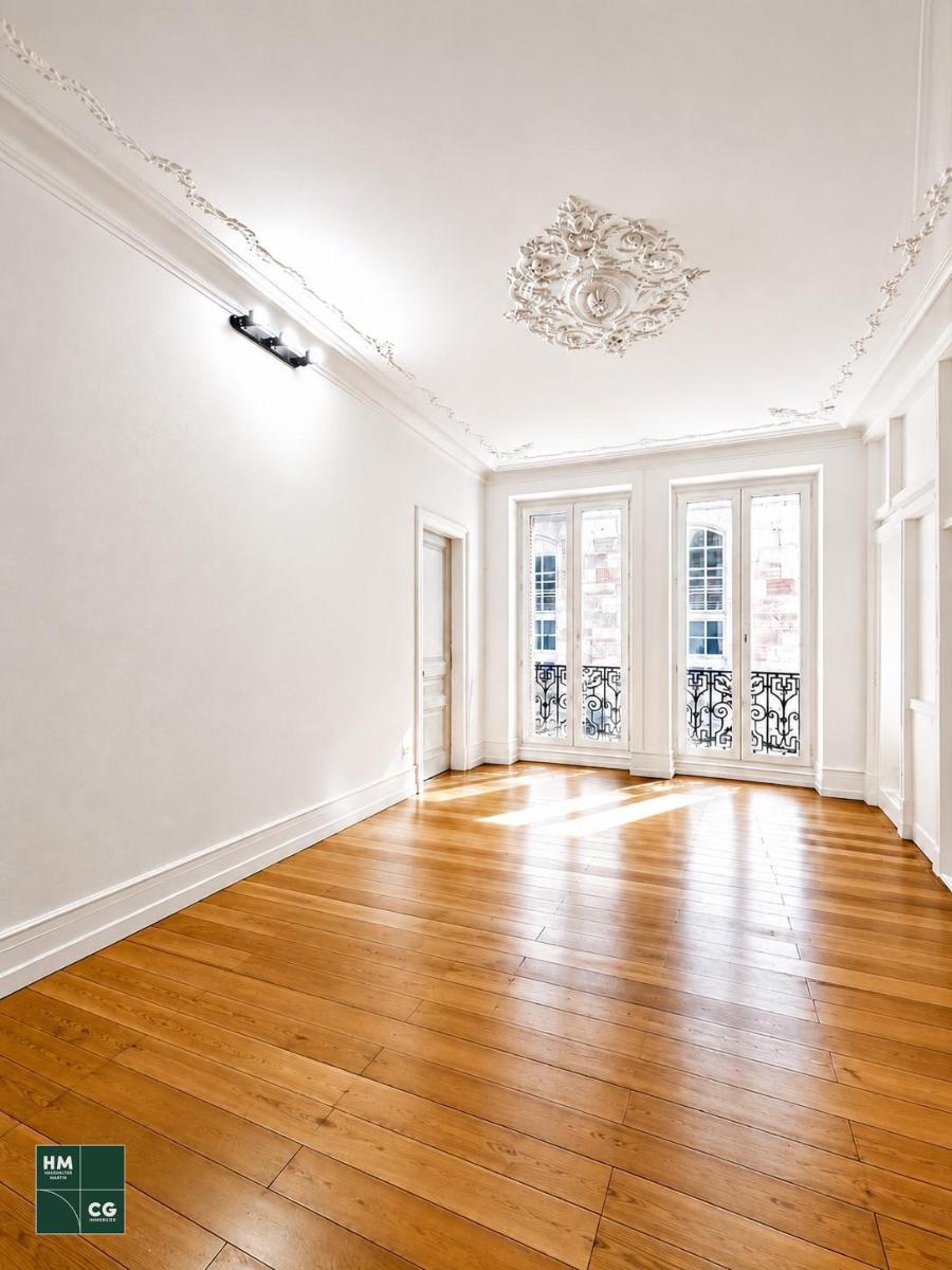 appartement 4 pièces - STRASBOURG